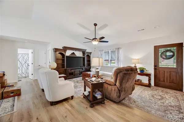 215 Nina ST, Dixon, MO 65459