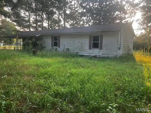 504 S 6th Street, Lilbourn, MO 63862