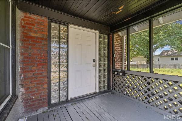 6538 Julian AVE, St Louis, MO 63133