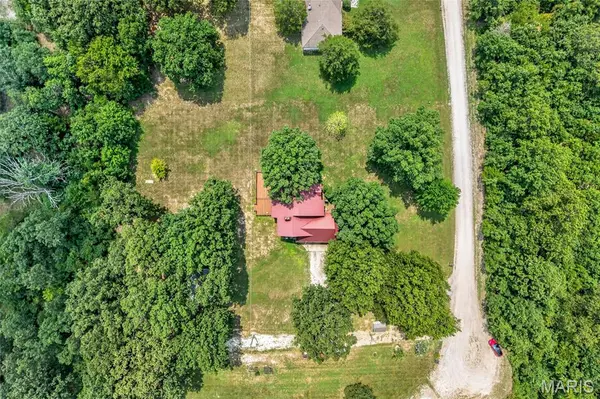 26150 Rambling LN, Richland, MO 65556