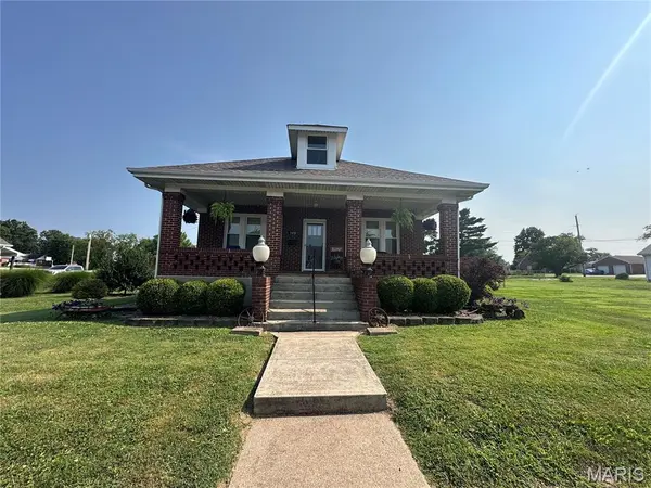 308 E Lincoln AVE, Owensville, MO 65066