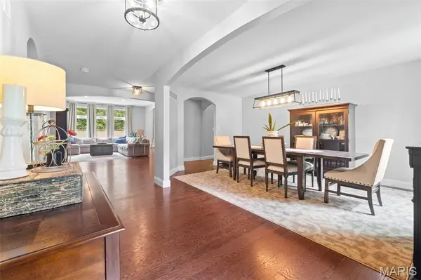 14 Prairie Lake CT, Wentzville, MO 63385