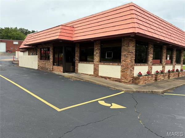 104 Pine ST, Arcadia, MO 63621