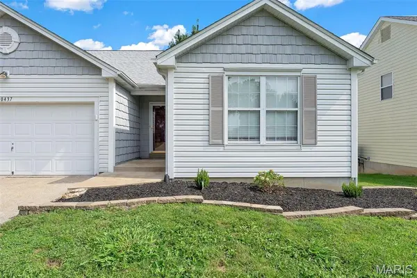 10437 Ashby Place LN, St Ann, MO 63074
