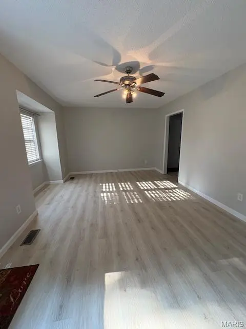 211 Belmont DR, Rolla, MO 65401
