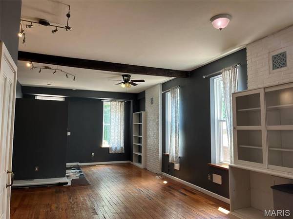 3006 Lemp AVE #R, St Louis, MO 63118