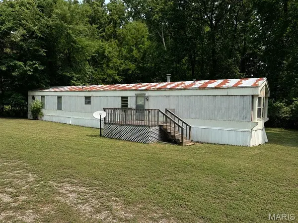1804 Collier DR, Waynesville, MO 65583