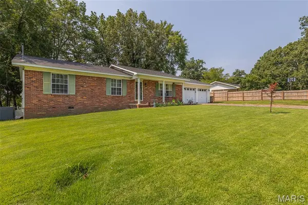 2626 Valley Crest, Poplar Bluff, MO 63901