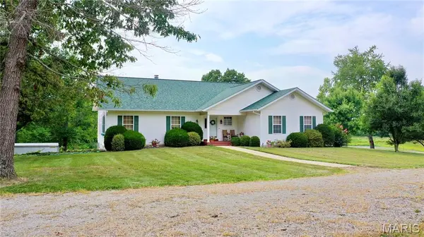 1 N Dilworth LN, Salem, MO 65560