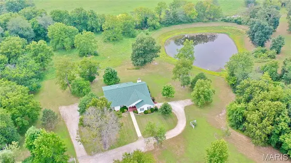 1 N Dilworth LN, Salem, MO 65560