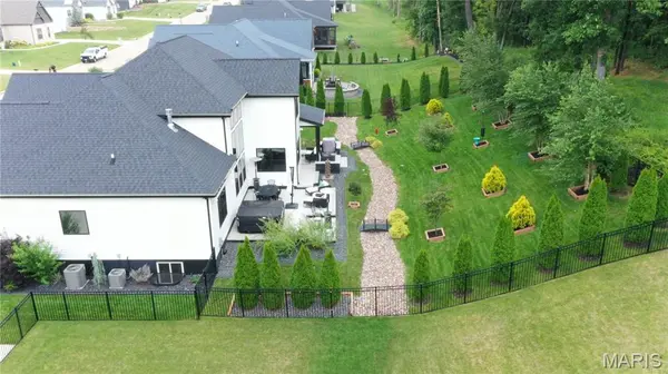 512 Hawthorne Ridge CT, Foristell, MO 63348