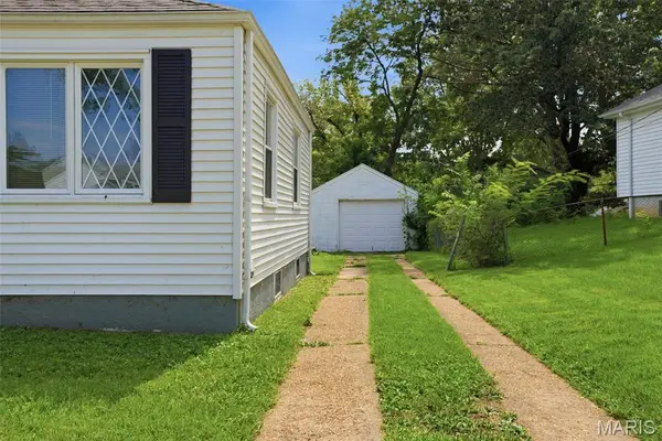7820 Alert DR, St Louis, MO 63133