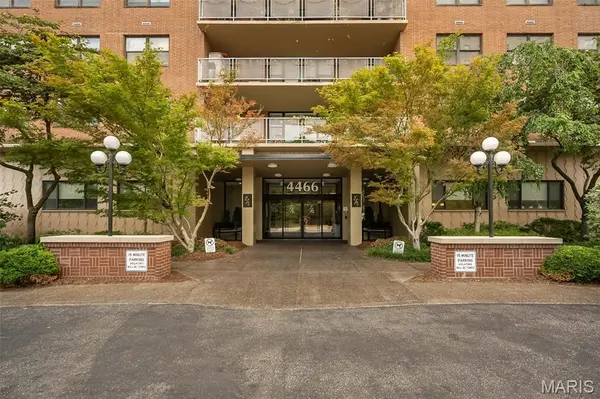 4466 W Pine BLVD #2E, St Louis, MO 63108