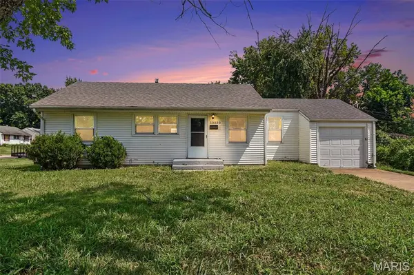 10350 Ross CIR, St Louis, MO 63137