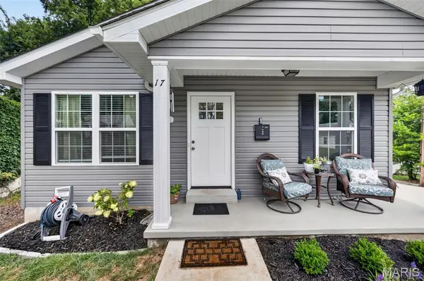 17 Frisco ST, Festus, MO 63028