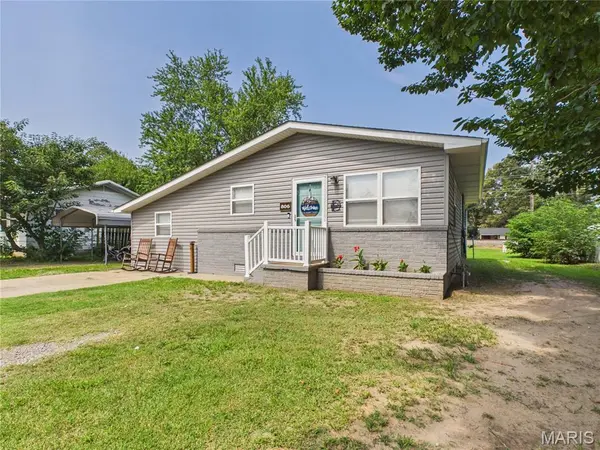 806 N Miller ST, Bernie, MO 63822
