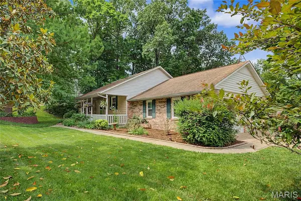 2001 Lee DR, Cape Girardeau, MO 63701