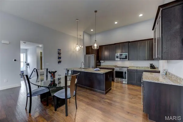 1219 John Ryan LN, Manchester, MO 63021