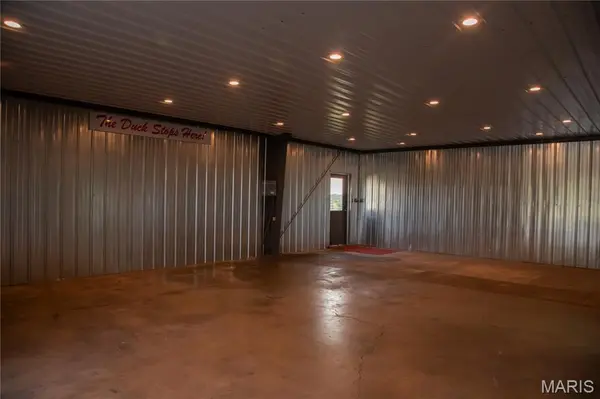 27067 Highway 5, Lebanon, MO 65536