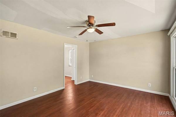 1223 Walker AVE, Spanish Lake, MO 63138