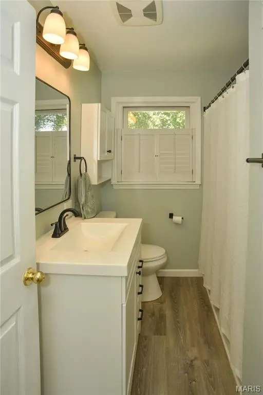 280 W Saint Anthony LN, Florissant, MO 63031