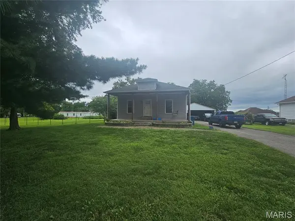 350 Illinois 127, Vergennes, IL 62994