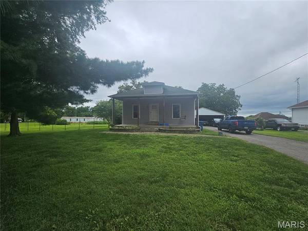 350 Illinois 127, Vergennes, IL 62994