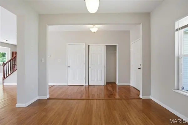 9537 Wilson Bridge DR, St Louis, MO 63136