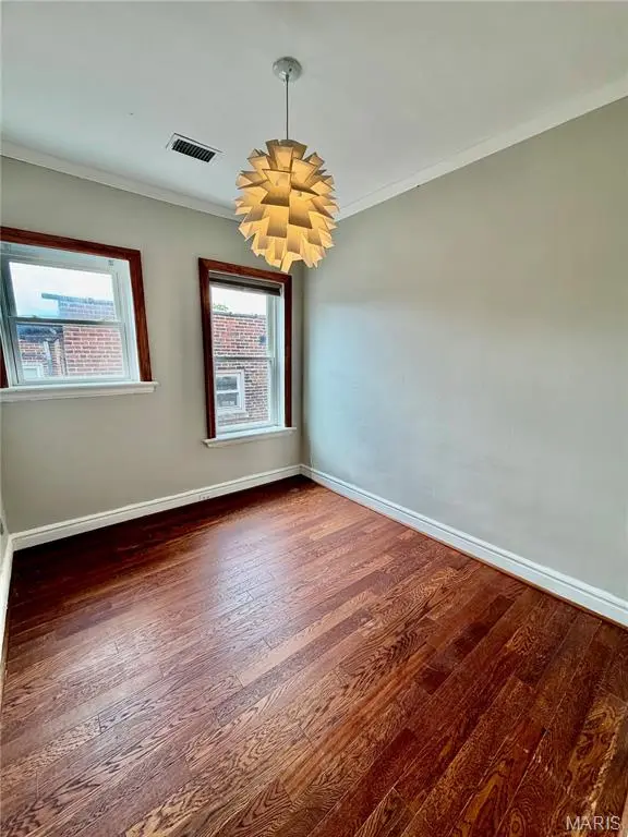 6314 S Rosebury AVE #3W, Clayton, MO 63105