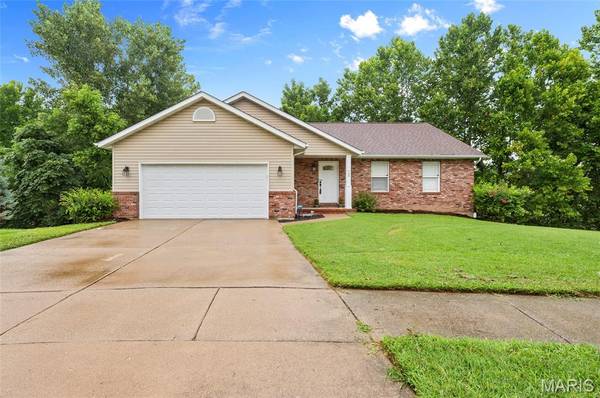 12 Summit Trail CT, Collinsville, IL 62234