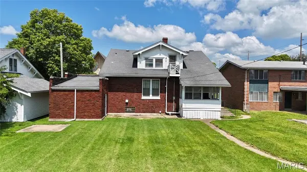 308 W Clay ST, Collinsville, IL 62234
