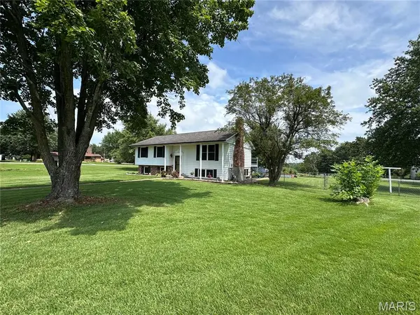 3607 Cuba ST, Owensville, MO 65066