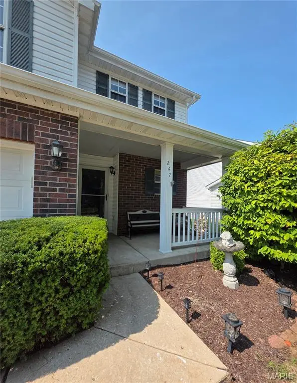 247 Centerfield DR, O'fallon, MO 63366