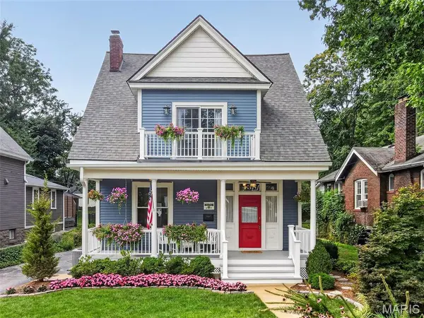 438 Greeley AVE, Webster Groves, MO 63119