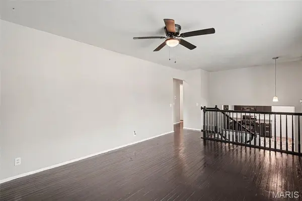 1530 Loveland DR, Florissant, MO 63031