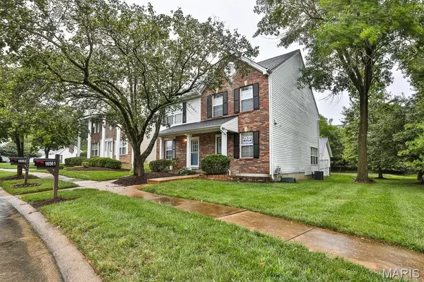 16563 Carriage View CT, Grover, MO 63040