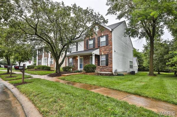 16563 Carriage View CT, Grover, MO 63040