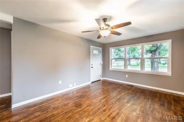 904 N Middle ST, Farmington, MO 63640