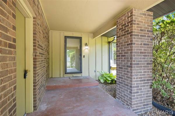 3317 Princeton DR, Granite City, IL 62040