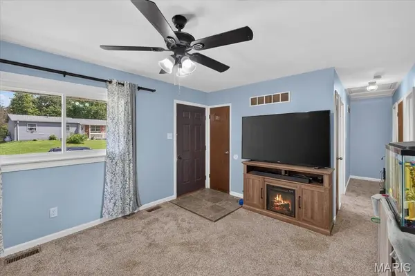 171 Green Acres DR, Old Monroe, MO 63369