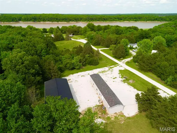 31852 Monroe Road 450, Stoutsville, MO 65283