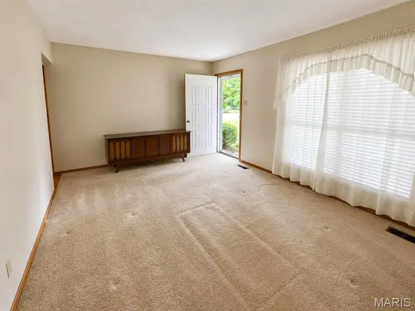 207 San Jose CT, O'fallon, MO 63366