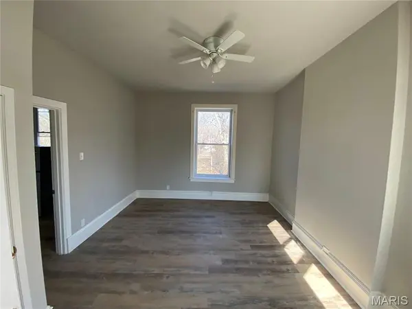 5331 Ridge AVE, St Louis, MO 63112