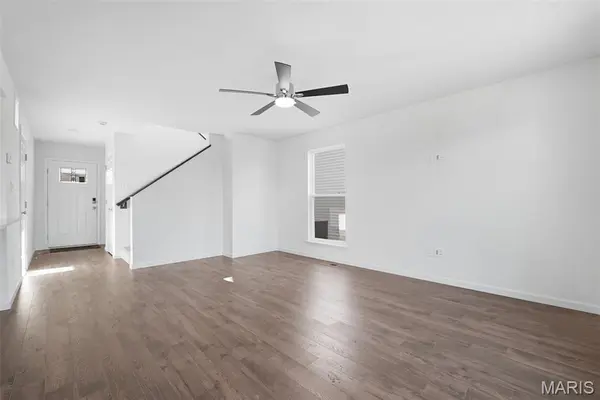 375 Olympic DR, Gray Summit, MO 63069