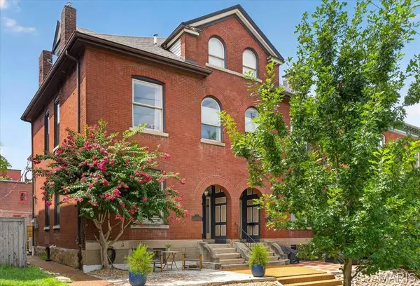 1305 Dolman ST #1305, St Louis, MO 63104