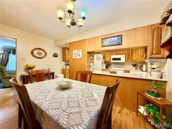 507 S Smiley ST, O'fallon, IL 62269