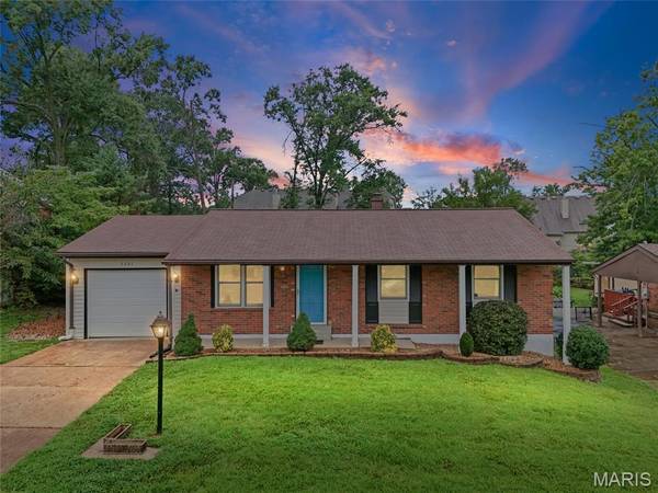 5221 Butler Hill Estates DR, St Louis, MO 63128