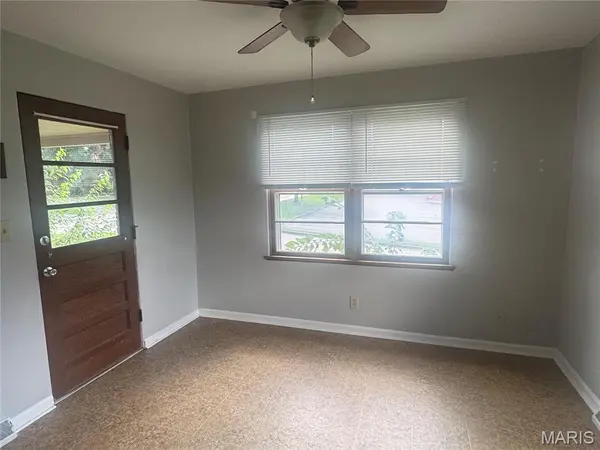 740 Watkins DR, Cape Girardeau, MO 63701