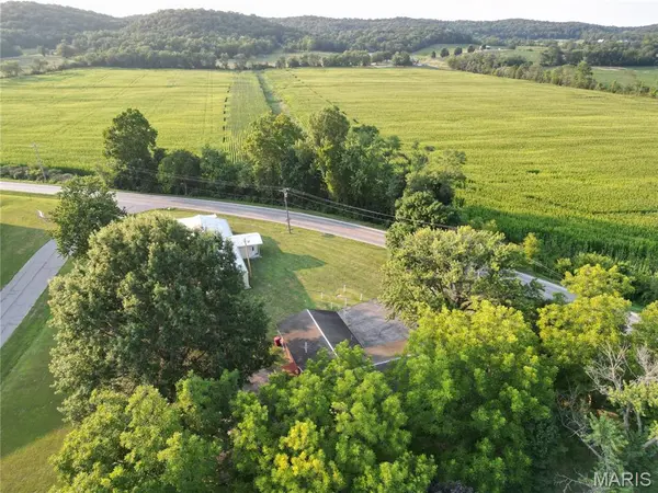 20249 Highway Uu, Louisiana, MO 63353