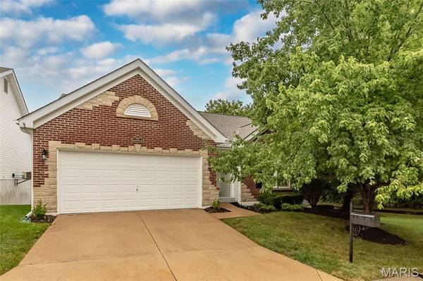 537 Boulder River DR, O'fallon, MO 63368